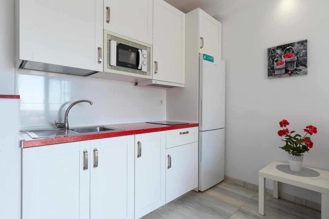 Lovely Seaview Apartment بينالماذينا المظهر الخارجي الصورة