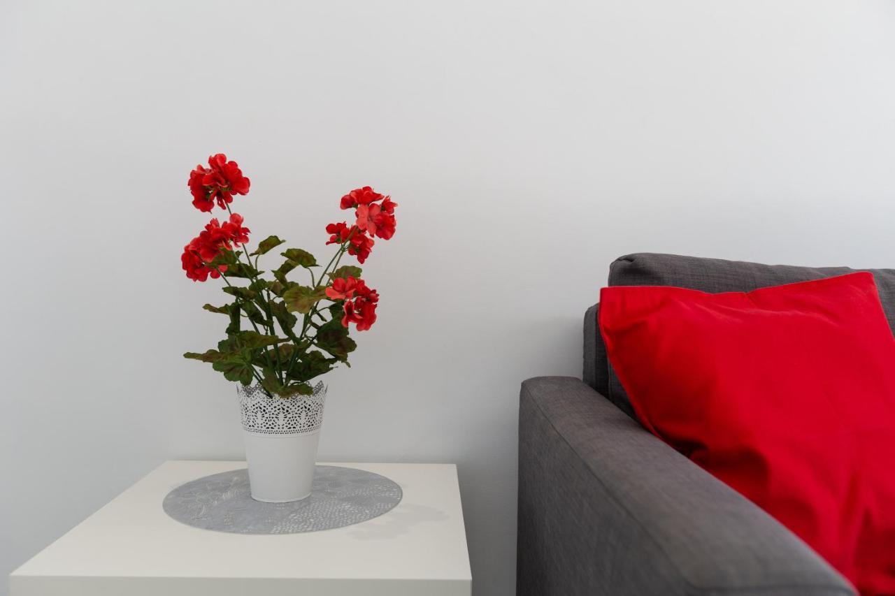 Lovely Seaview Apartment بينالماذينا المظهر الخارجي الصورة